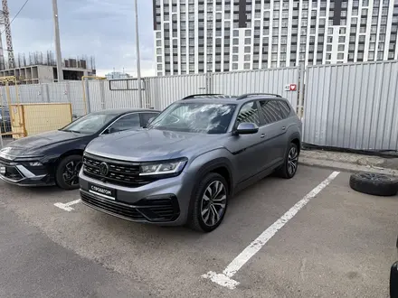 Volkswagen Teramont 2022 года за 19 000 000 тг. в Астана – фото 2
