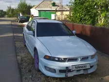 Mitsubishi Galant, 2002