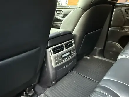 Lexus LX 570 2013 года за 27 800 000 тг. в Алматы – фото 24