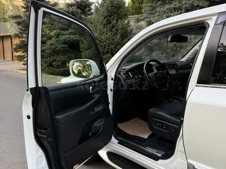 Lexus LX 570 2013 года за 27 800 000 тг. в Алматы – фото 7