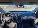 Hyundai Elantra 2014 годаүшін4 500 000 тг. в Атырау – фото 2