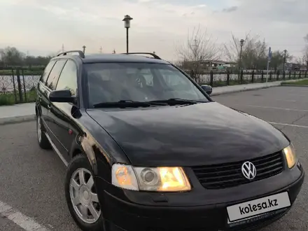 Volkswagen Passat 1999 года за 2 700 000 тг. в Тараз – фото 2