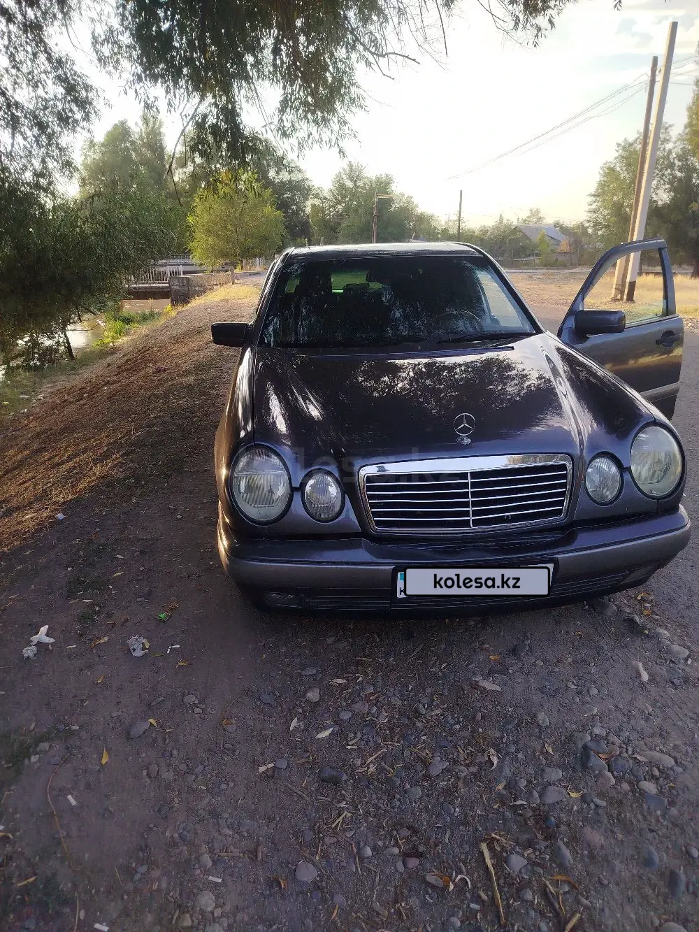 Mercedes-Benz E-Class, 1996