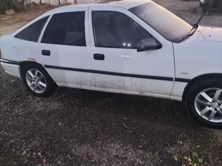 Opel Vectra 1995 года за 1 600 000 тг. в Актобе – фото 2