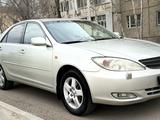 Toyota Camry 2003 года за 7 000 000 тг. в Алматы – фото 2