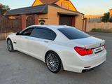 BMW 750 2009 года за 8 500 000 тг. в Караганда – фото 4
