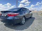 Toyota Camry 2016 года за 9 250 000 тг. в Атырау – фото 5