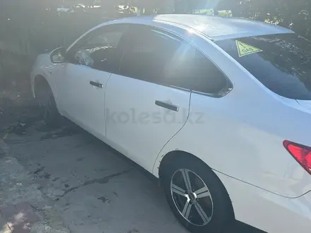 Nissan Almera 2016 года за 2 700 000 тг. в Костанай – фото 2