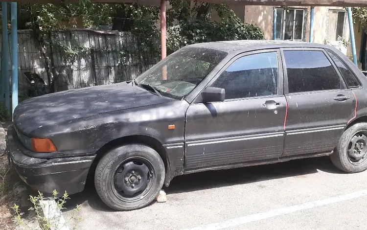 Mitsubishi Galant 1990 годаүшін450 000 тг. в Алматы