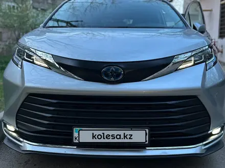Toyota Sienna 2023 года за 22 700 000 тг. в Алматы – фото 9