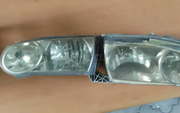 Фары передние тайота Карола за 55 000 тг. в Алматы