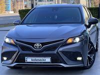 Toyota Camry 2019 года за 11 250 000 тг. в Алматы