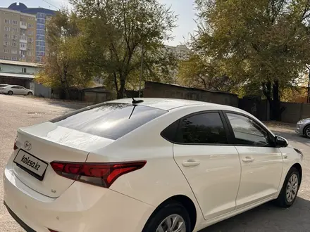 Hyundai Accent 2018 года за 7 000 000 тг. в Алматы – фото 4