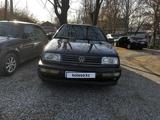 Volkswagen Vento 1993 годаүшін1 400 000 тг. в Шымкент