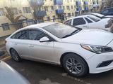 Hyundai Sonata 2015 года за 7 500 000 тг. в Актобе – фото 3