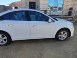 Chevrolet Cruze 2013 года за 4 000 000 тг. в Актау – фото 2