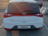 Hyundai i20 2023 годаfor7 200 000 тг. в Алматы – фото 3