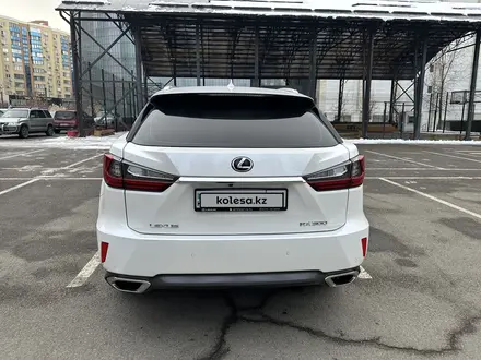 Lexus RX 300 2018 года за 19 800 000 тг. в Алматы – фото 3