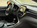 Toyota Camry 2023 годаүшін15 000 000 тг. в Атырау – фото 6