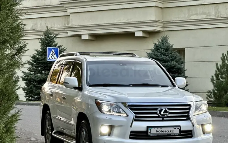 Lexus LX 570 2013 года за 28 000 000 тг. в Алматы