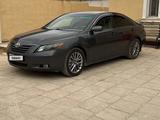 Toyota Camry 2008 года за 6 100 000 тг. в Жанаозен – фото 2