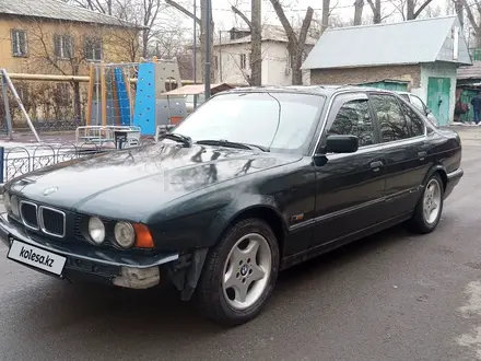 BMW 520 1994 года за 1 600 000 тг. в Алматы – фото 2