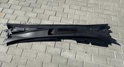 Панель под дворники (жабо) за 45 000 тг. в Алматы – фото 2