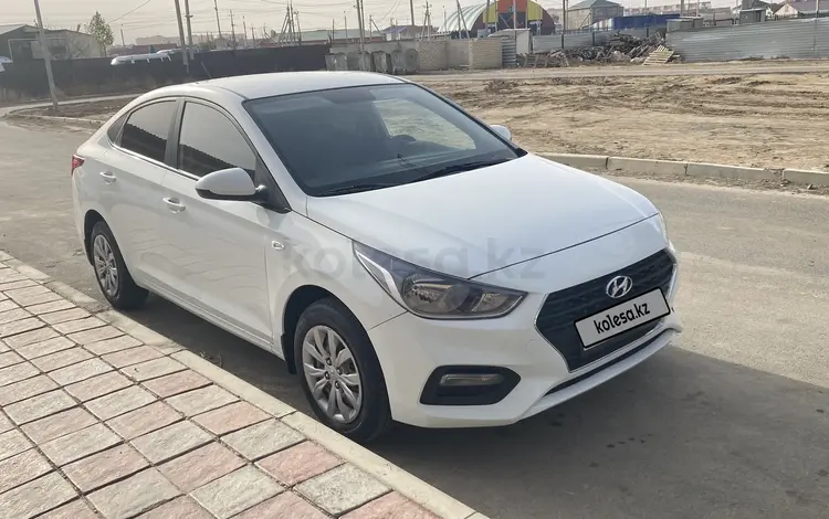 Hyundai Solaris 2018 года за 5 200 000 тг. в Атырау