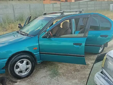 Nissan Primera 1995 года за 850 000 тг. в Тараз – фото 4