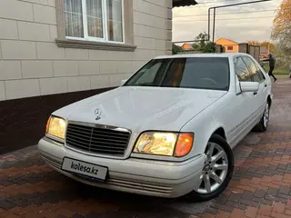 Mercedes-Benz S 320