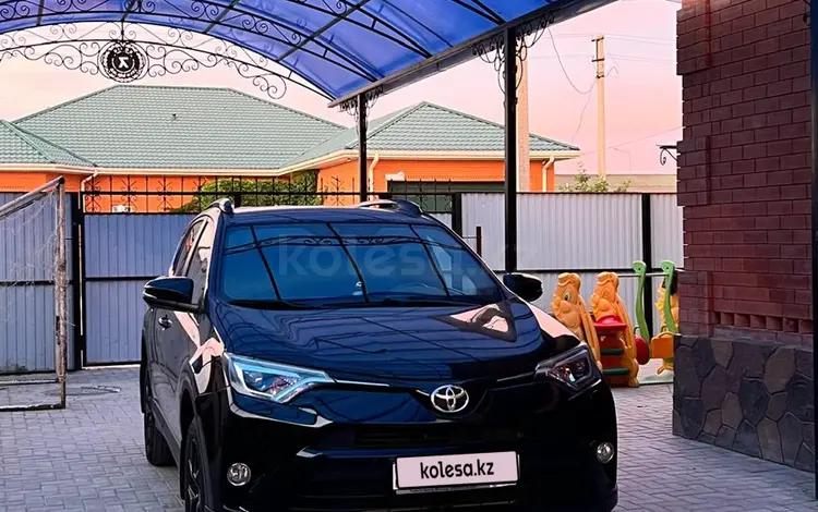 Toyota RAV4 2019 годаүшін12 500 000 тг. в Атырау