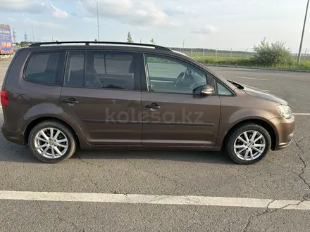 Volkswagen Touran 2012 года за 5 800 000 тг. в Астана – фото 8