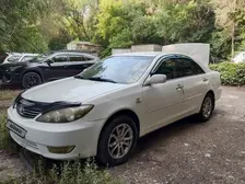 Toyota Camry, 2005
