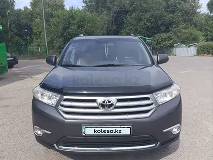 Toyota Highlander 2011 года за 14 000 000 тг. в Алматы