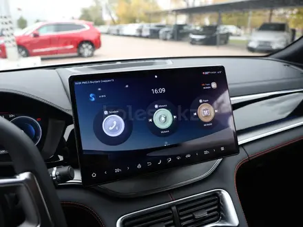 BYD Song Plus Flagship 100 DM-i 2026 года за 14 490 000 тг. в Астана – фото 16