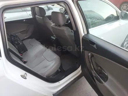 Volkswagen Passat 2006 года за 2 500 000 тг. в Астана – фото 6