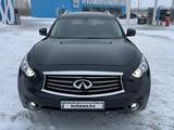 Infiniti QX70 2014 года за 13 000 000 тг. в Астана