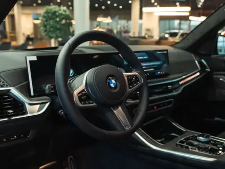 BMW X7 XDrive 40i 2026 года за 83 526 834 тг. в Алматы – фото 8