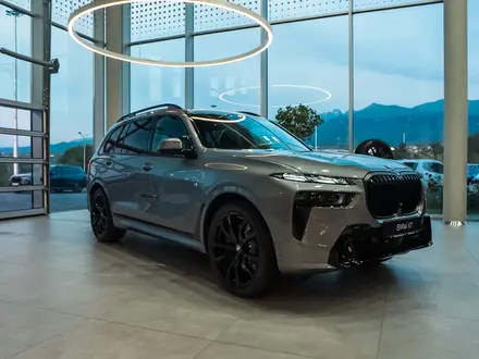BMW X7 XDrive 40i 2026 года за 83 526 834 тг. в Алматы