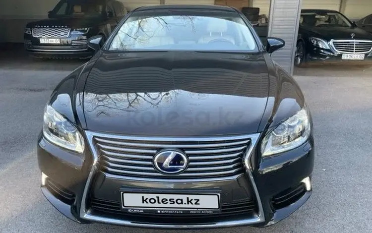 Lexus LS 600h 2014 годаfor16 753 500 тг. в Алматы