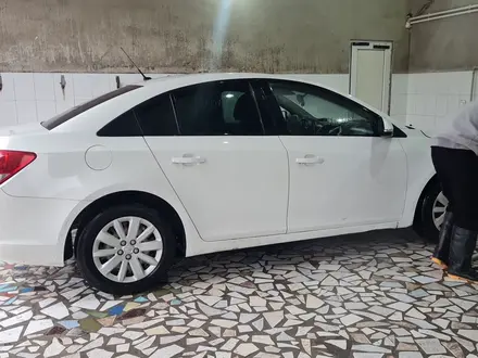 Chevrolet Cruze 2015 года за 3 500 000 тг. в Костанай – фото 8