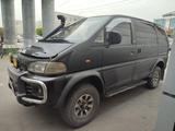 Mitsubishi Delica 1995 годаүшін3 000 000 тг. в Алматы
