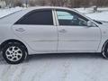 Toyota Camry 2004 годаүшін4 850 000 тг. в Актобе – фото 3