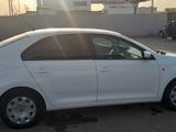 Skoda Rapid 2013 года за 4 000 000 тг. в Уральск – фото 2