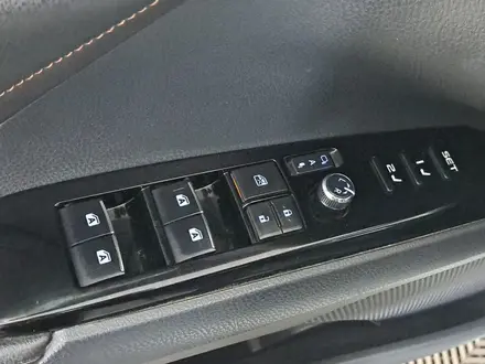 Toyota Camry 2018 года за 12 850 000 тг. в Астана – фото 22