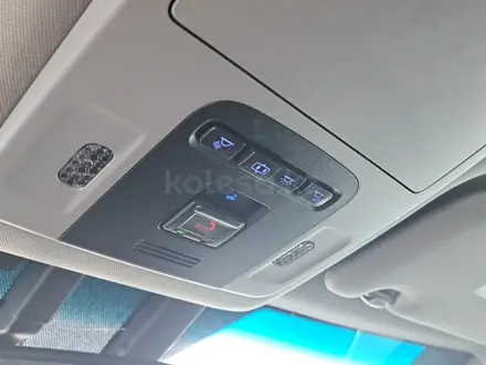 Toyota Camry 2018 года за 12 850 000 тг. в Астана – фото 23