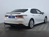 Toyota Camry 2018 года за 12 850 000 тг. в Астана – фото 5