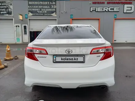 Toyota Camry 2014 года за 9 300 000 тг. в Алматы – фото 3