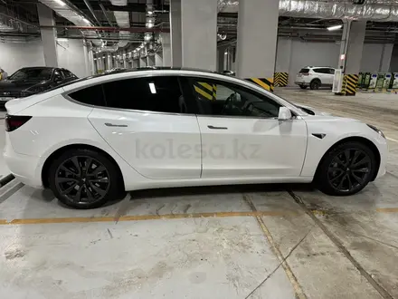 Tesla Model 3 2019 года за 14 500 000 тг. в Алматы – фото 21