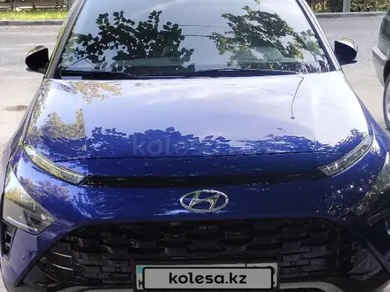 Hyundai Bayon 2023 года за 7 800 000 тг. в Шымкент – фото 2